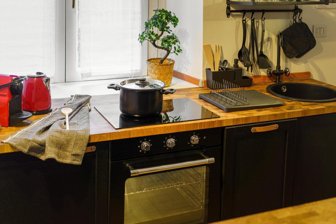 Accomodo Mib33 Bivano Porta Romana Apartment Milan Bagian luar foto